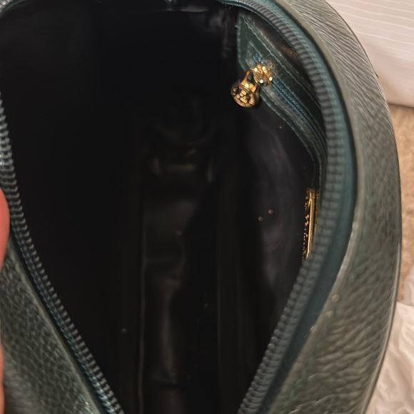 Fendi green caviar leather shoulder bag with dust bag - Picture 14 of 16